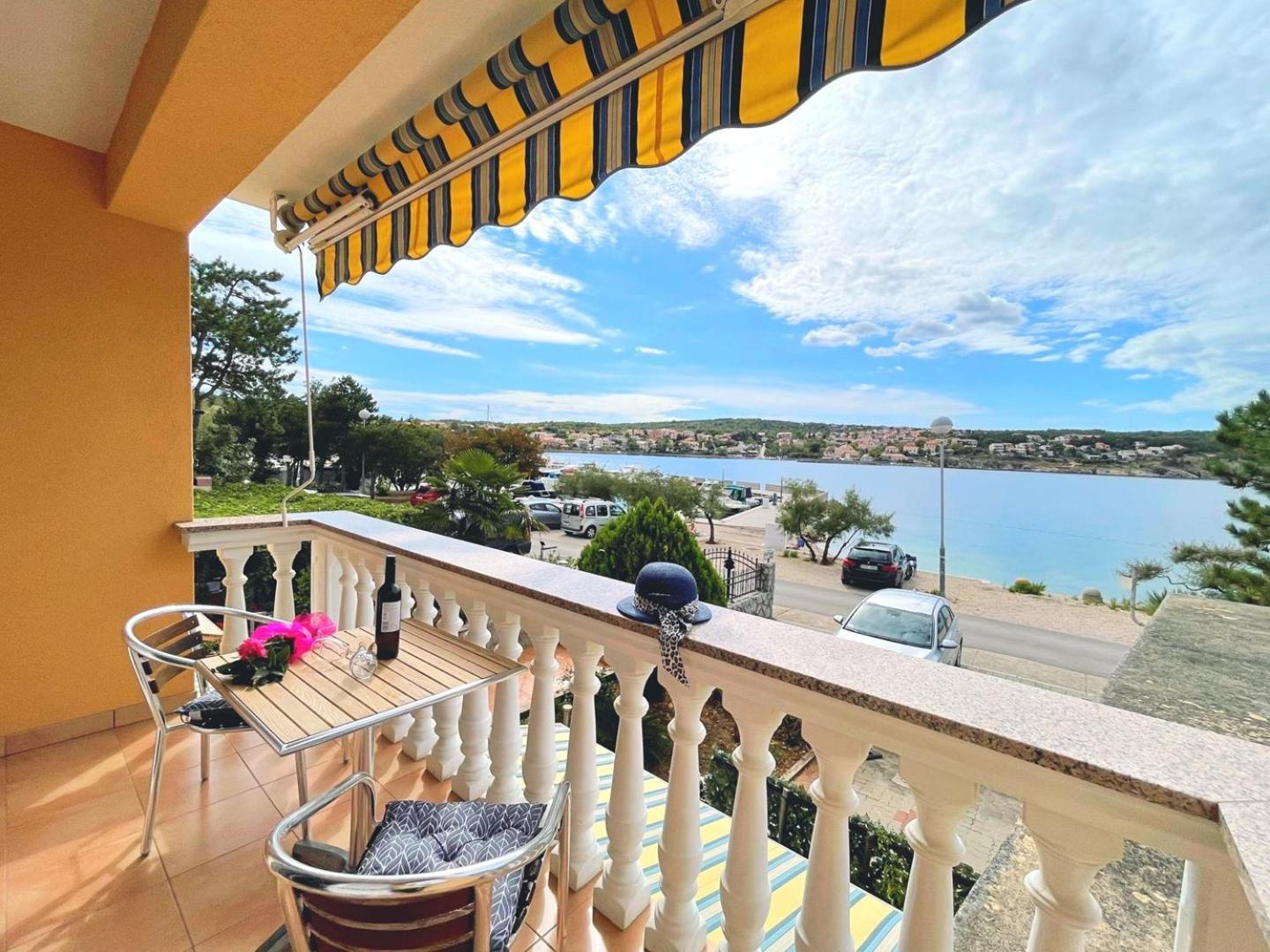 Villa Tiha Lili Silo  Bagian luar foto
